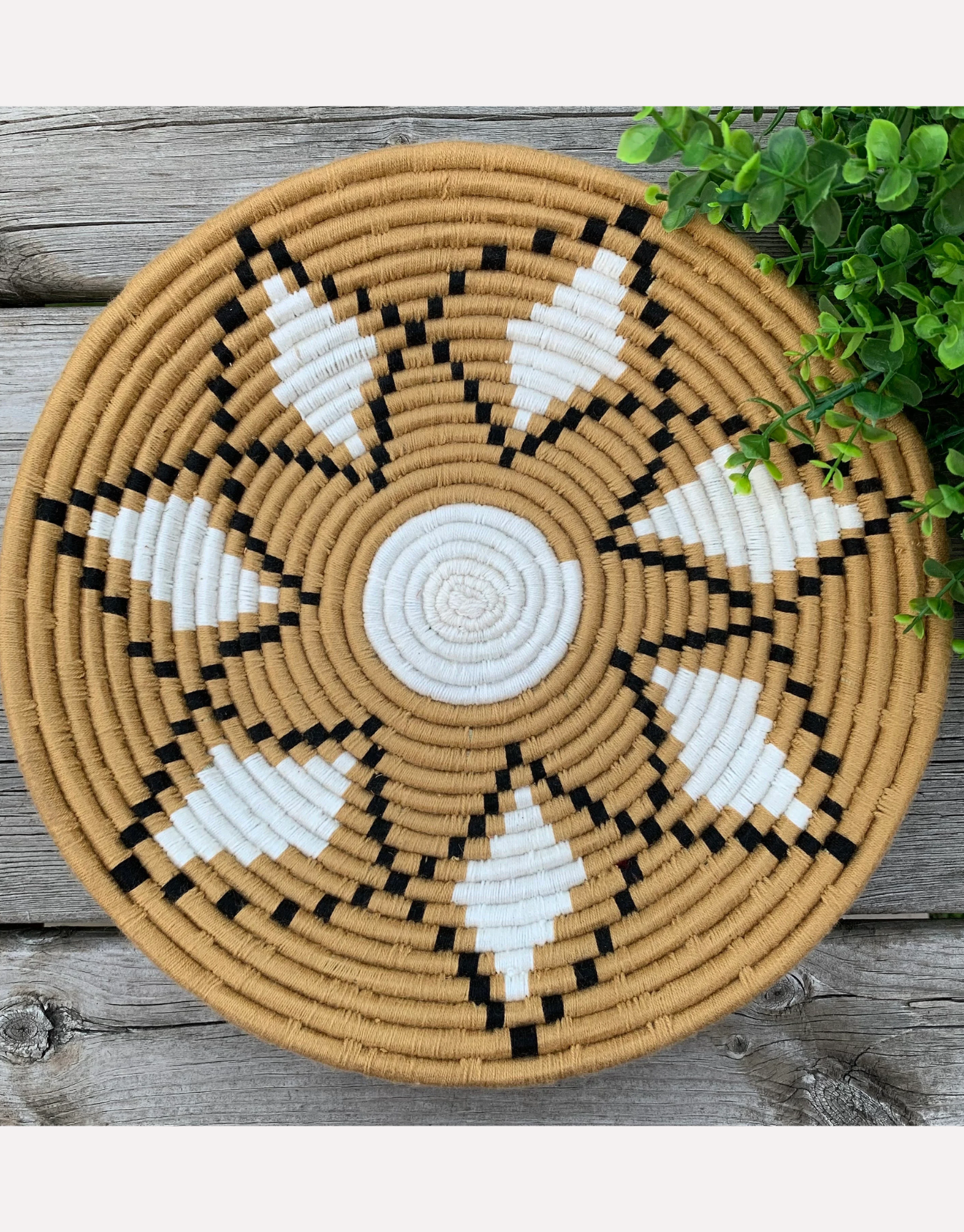 Handwoven Sisal Wall Basket: African Boho Home Decor
