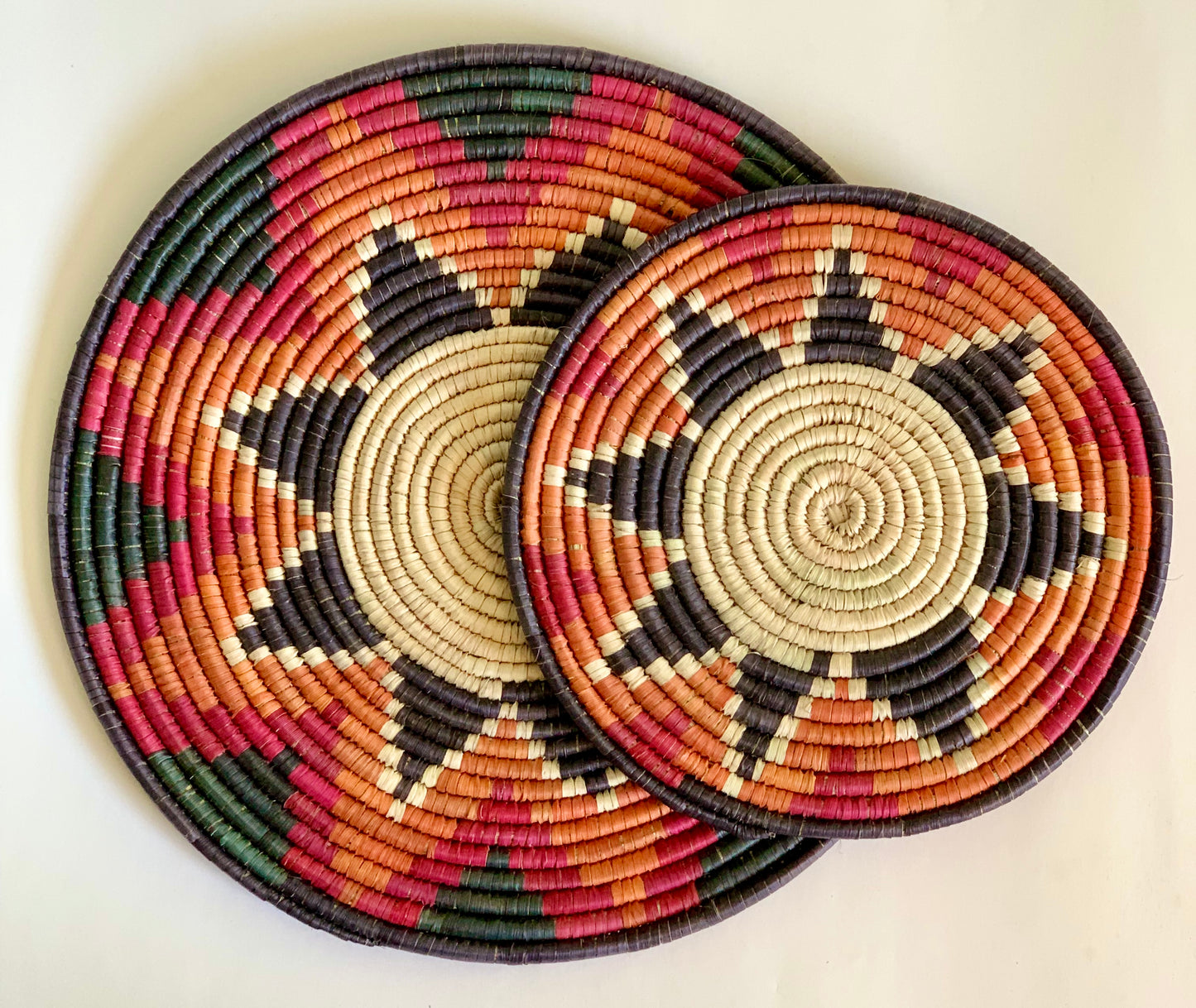 Assorted Naturally Dyed Date Leaf Placemat, African Handmade Plates, Eco-Friendly Wall Art, Boho Wall Decor, Wall Hanging Place Mat, Hot Plate