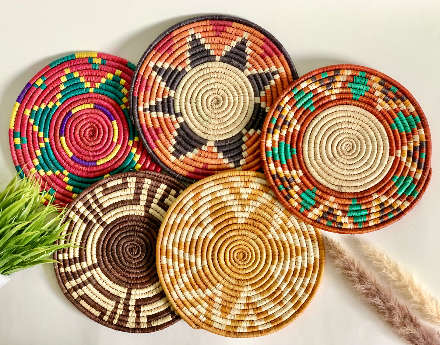 Naturally Dyed Date Leaf Placemat, African Handmade Plates, Eco-Friendly Wall Art, Boho Wall Decor, Wall Hanging Place Mat, Hot Plate