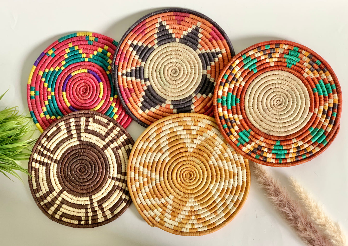 Naturally Dyed Date Leaf Placemat, African Handmade Plates, Eco-Friendly Wall Art, Boho Wall Decor, Wall Hanging Place Mat, Hot Plate